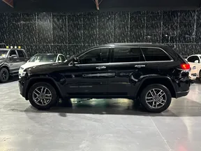 Jeep Grand Cherokee 2021