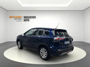 Suzuki S-Cross 2023