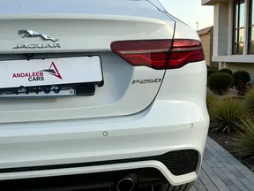 Jaguar XE S 2024