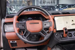 Land Rover Defender Octa 2026