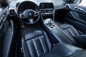 BMW 8 Series M850 2022