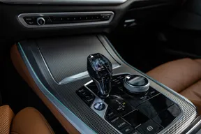 BMW X5 40 2023