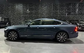 Volvo S90 2023
