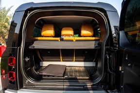 Land Rover Defender 90 2023