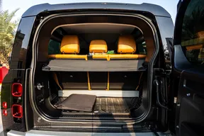 Land Rover Defender 90 2023