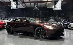 Aston Martin DB11 2018