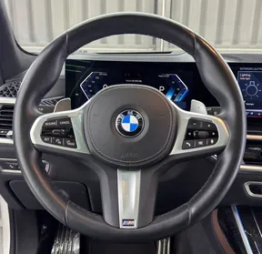 BMW X7 40 2025