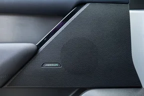 Land Rover Range Rover Velar 2025