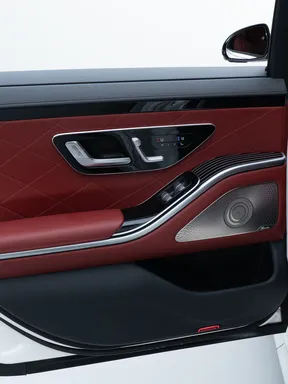 Mercedes-Benz S-Class 580 2022