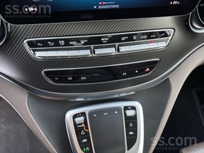 Mercedes-Benz V-Class 300 2022