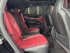 Porsche Cayenne S Coupé 2024