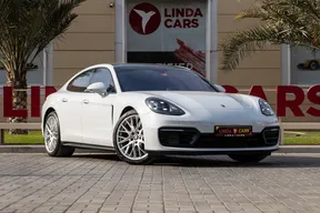 Porsche Panamera 2022
