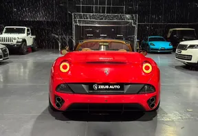 Ferrari California 2012