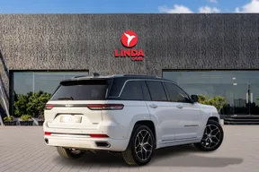 Jeep Grand Cherokee 2023