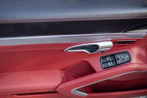 Porsche Cayman 718 2024