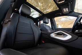 Mercedes-Benz GLS 450 2023