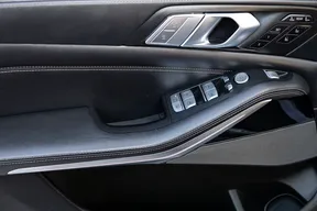 BMW X7 50 2020