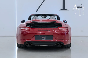 Porsche 911 Carrera GTS 2016