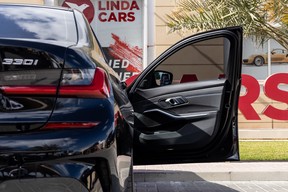 BMW 3 Series 330 2021