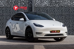 Tesla Model Y Standard Range 2023