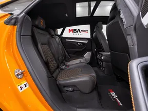 Lamborghini Urus 2021