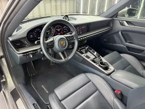 Porsche 911 Carrera 2021