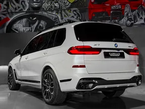 BMW X7 40 2025