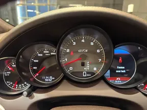 Porsche Cayenne GTS 2013