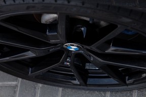 BMW 8 Series M850 2022