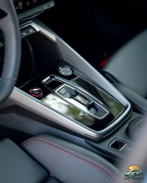 Audi RS3 2025