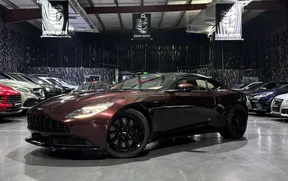Aston Martin DB11 2018