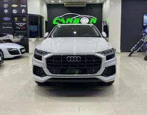 Audi Q8 2023