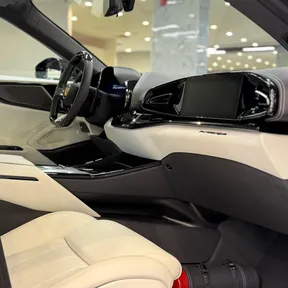 Ferrari Purosangue 2025