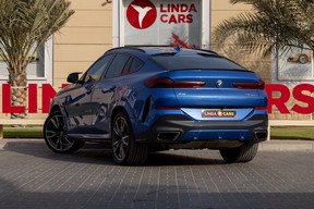 BMW X6 M50i 2020
