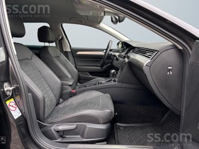 Volkswagen Passat 2022