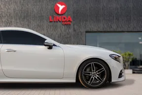 Mercedes-Benz E-Class 200 2019