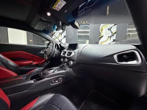 Aston Martin V8 Vantage 2019