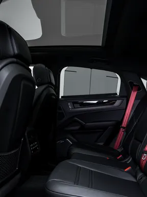 Porsche Cayenne GTS 2025