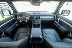 Land Rover Defender 110 2021