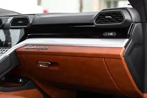 Lamborghini Urus 2019