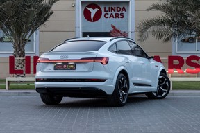 Audi e-tron S Sportback 2023