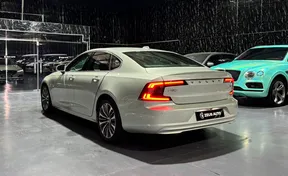 Volvo S90 2022