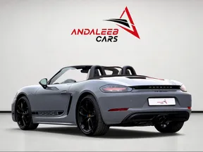 Porsche Boxster 718 2024
