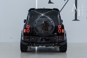 Land Rover Defender 90 2023