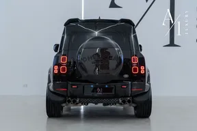 Land Rover Defender 90 2023