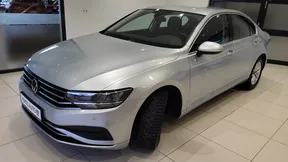Volkswagen Passat 2022
