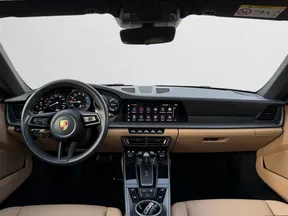 Porsche 911 Carrera 4 2023