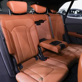 Audi Q8 2025