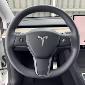 Tesla Model Y Performance 2023