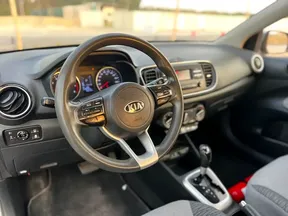 Kia Pegas 2021